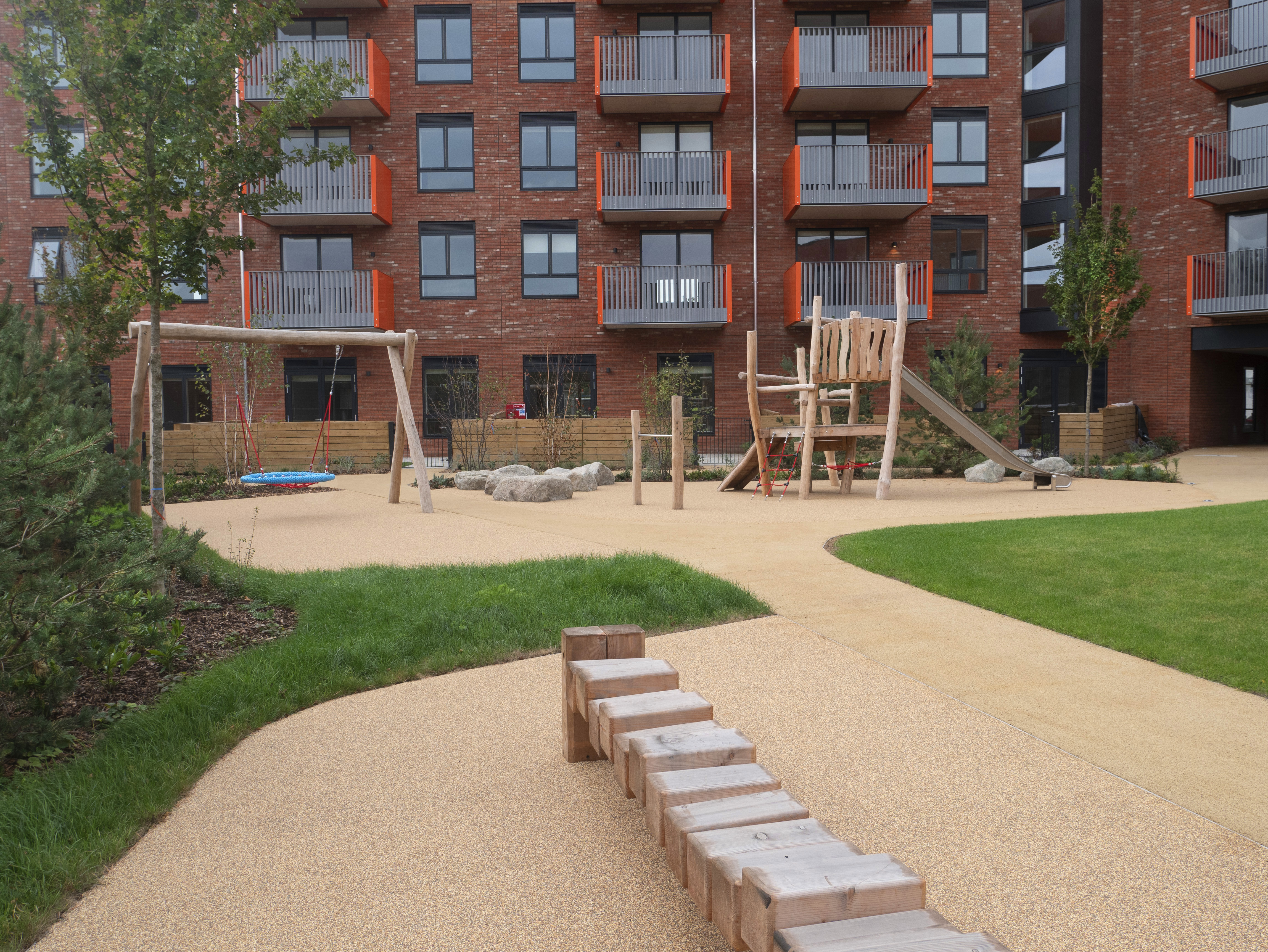 Timber and natural play area in london courtyard