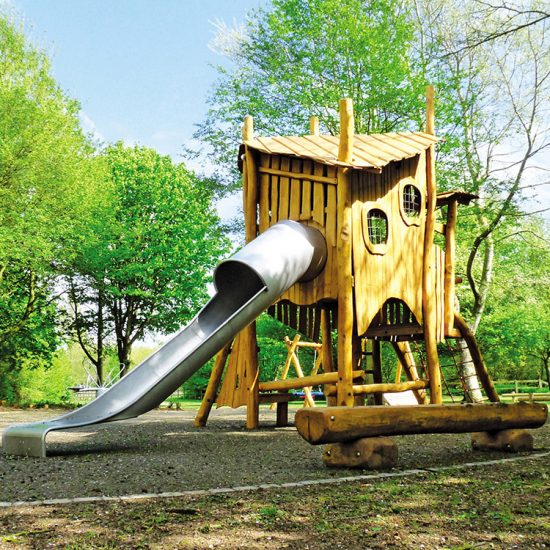 Timber climbing unit with half tubes slide